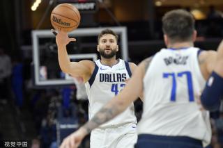 将目光转向 将目光转向